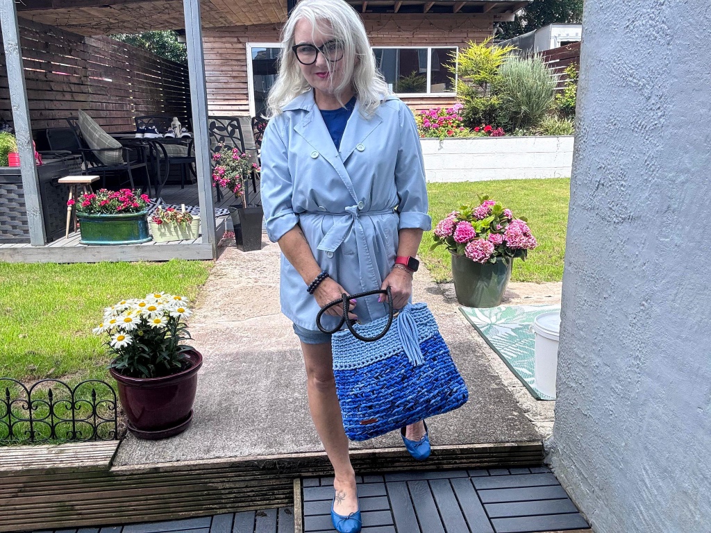 blue-crochet-handbag6